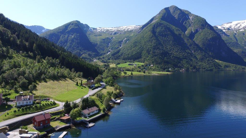 Der Fjordtraum In Balestrand Direkt Am Wasser Exterior photo